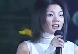 男子潜逃20年混成亿万富豪把情人捧大明星还把航天功臣拉下水2025年5月26日